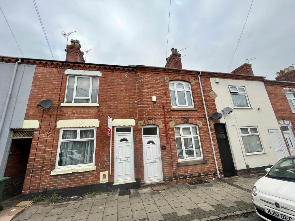 2 bedroom terraced house for sale in Leopold Street, Loughborough, LE11