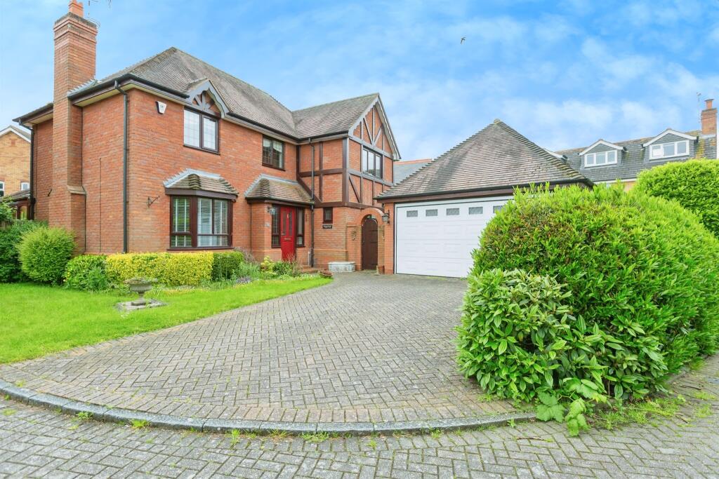 4 bedroom detached house for sale in Brown Avenue, Quorn, Loughborough