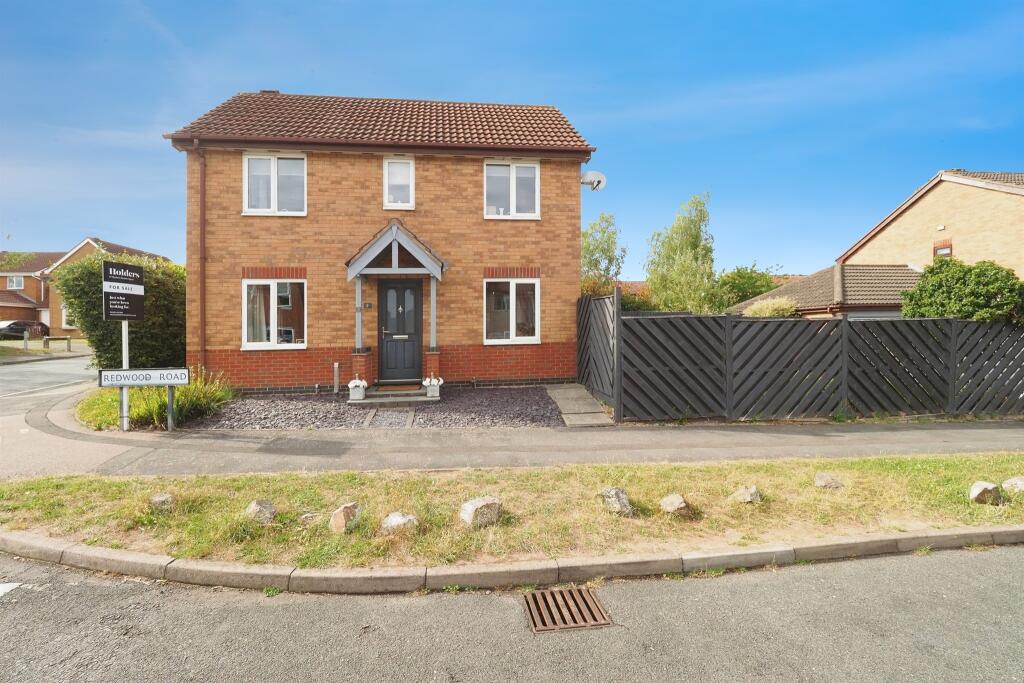 3 bedroom semi-detached house