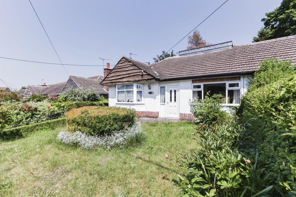 2 bedroom semidetached house for sale in Seymour Road, BurtonOnThe