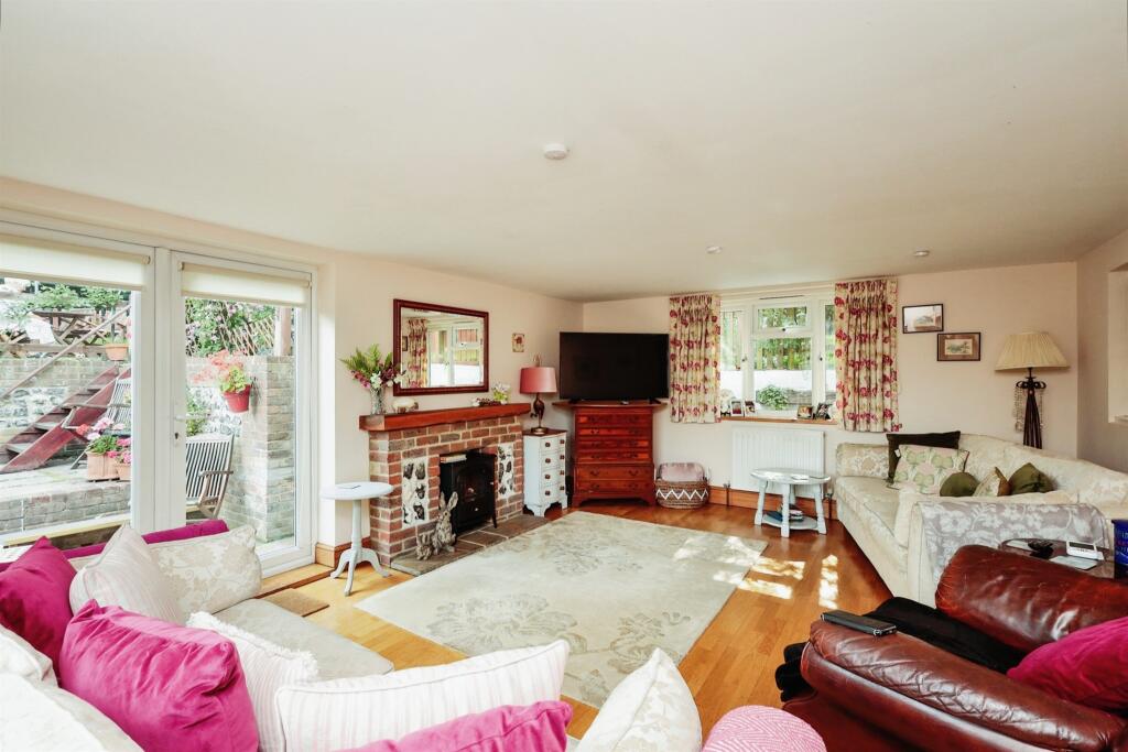 Additional property image - Stock Cottages, Tarring Neville, Newhaven