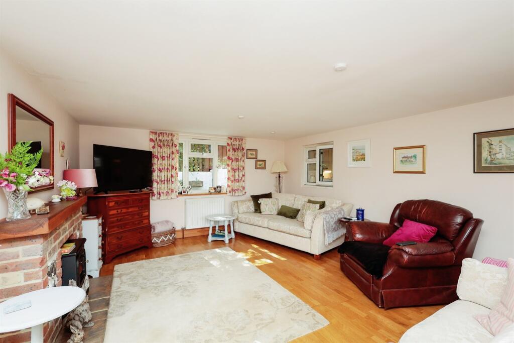 Additional property image - Stock Cottages, Tarring Neville, Newhaven