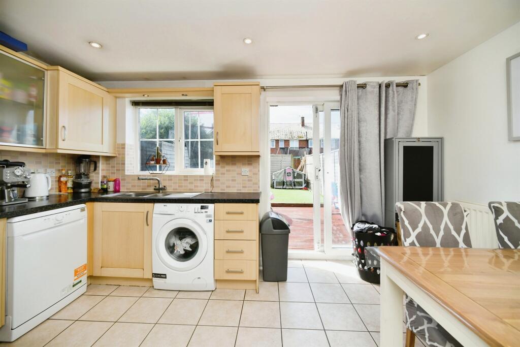 Additional property image - Roundhouse Crescent, Peacehaven