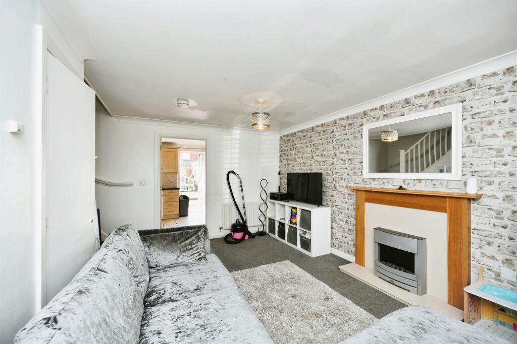 Additional property image - Roundhouse Crescent, Peacehaven