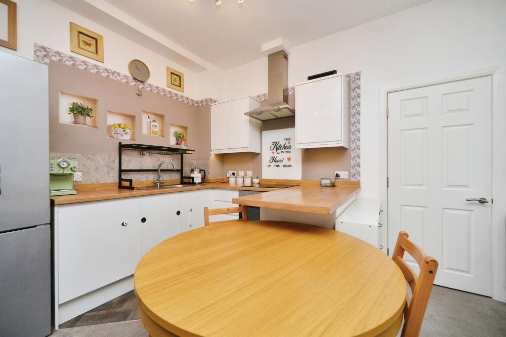 Additional property image - South Coast Road, Peacehaven