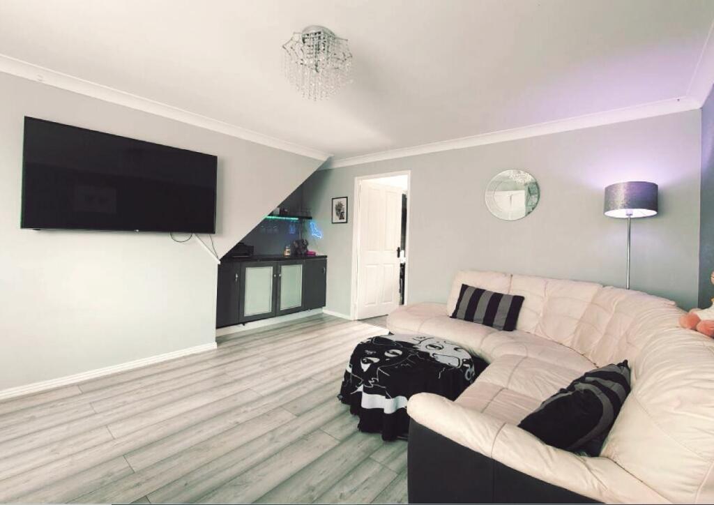 Additional property image - Hill Top Way, Newhaven