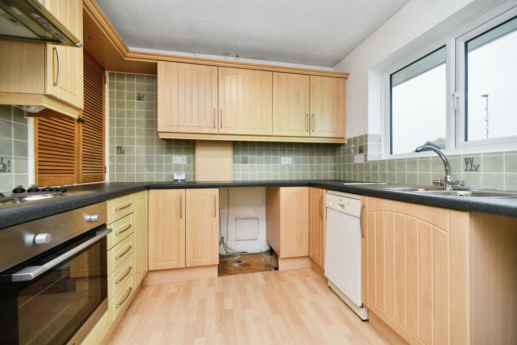Additional property image - Seacliffe, Telscombe Cliffs, Peacehaven