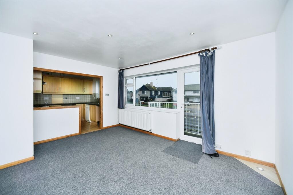 Additional property image - Seacliffe, Telscombe Cliffs, Peacehaven
