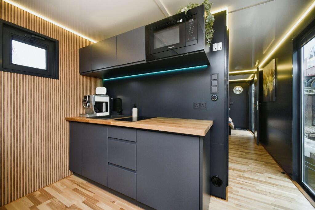 Additional property image - Robinson Road, Newhaven