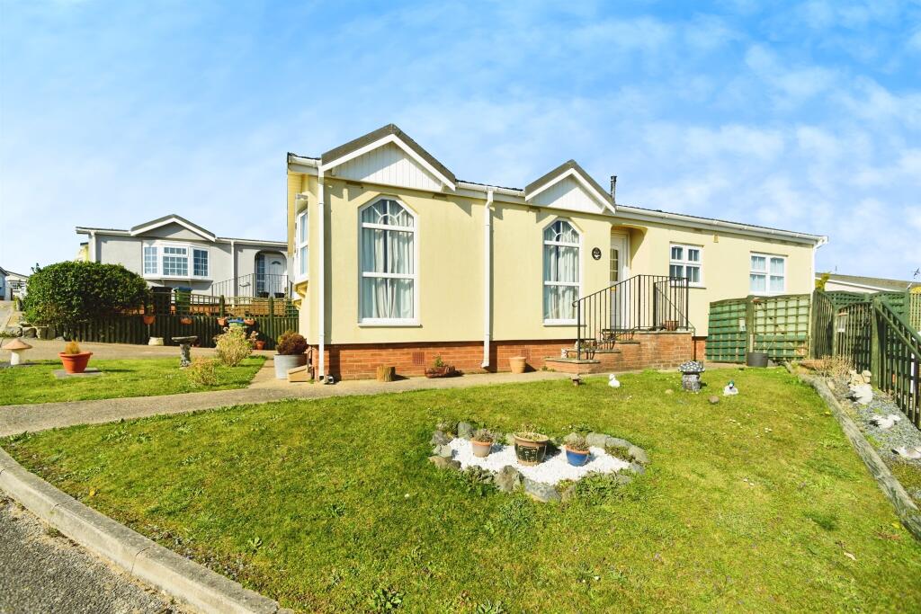 Main image of property: Newhaven Heights, Newhaven