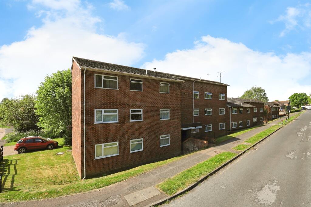 Main image of property: Black Path, POLEGATE