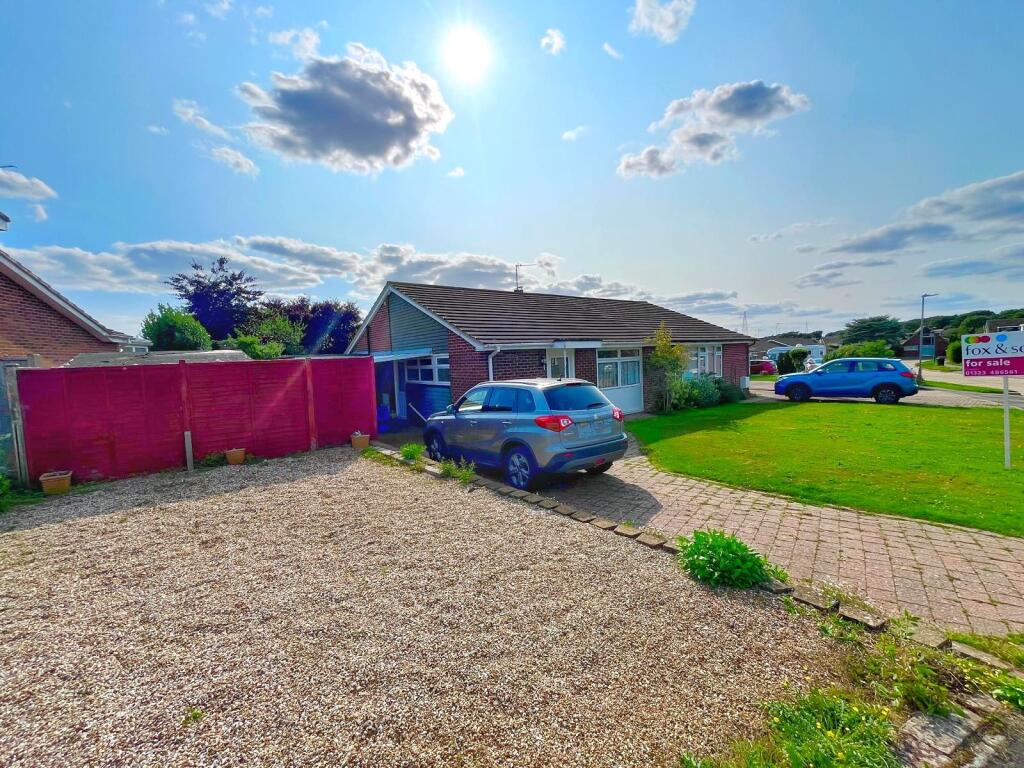 Main image of property: Glynleigh Drive, Polegate