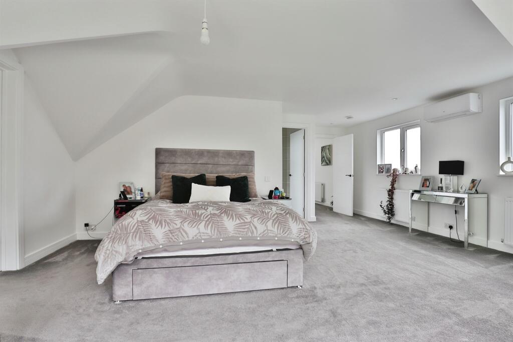Additional property image - Francis Avenue, Bournemouth
