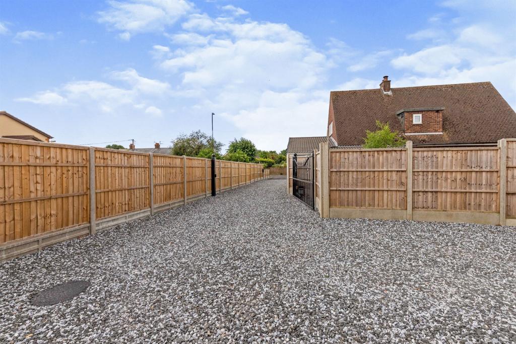 3 bedroom detached bungalow for sale in Upwell Road, March, PE15