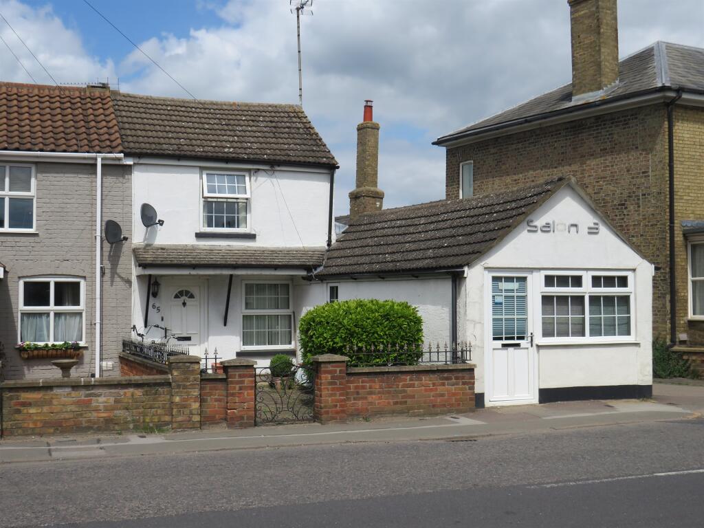 Commercial property for sale in Dartford Road, March, PE15