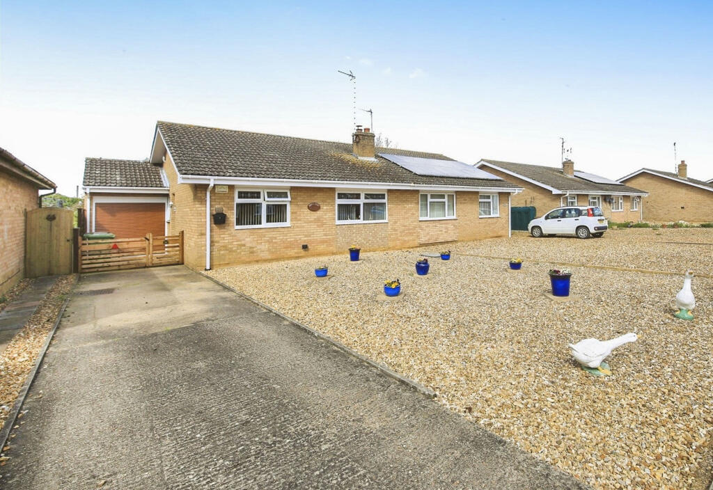 Main image of property: Fen View, Christchurch, Wisbech