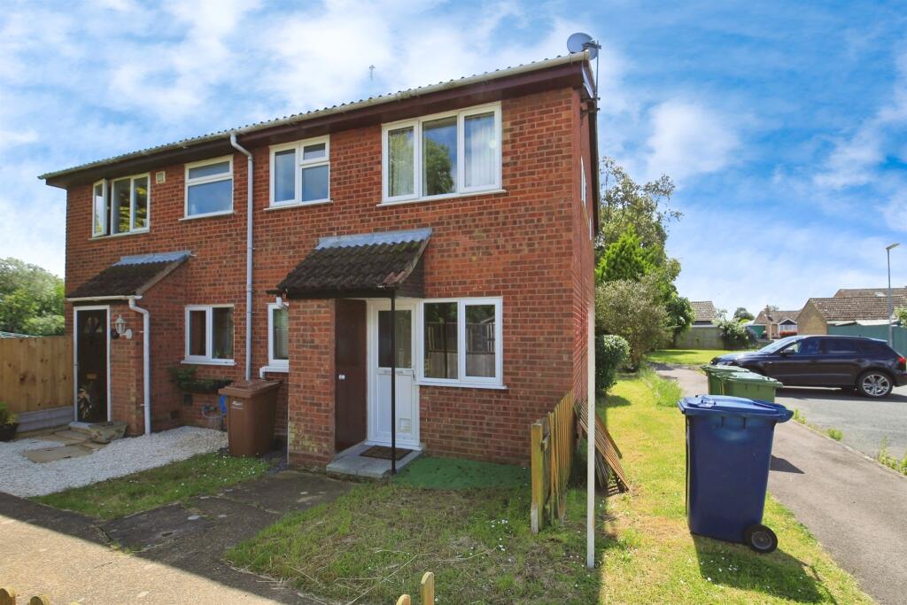1 bedroom cluster house for sale in Bevills Close, Doddington, March, PE15