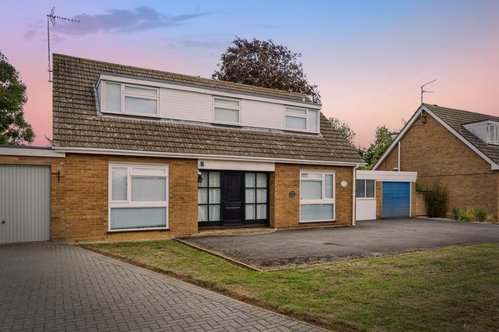 Main image of property: Cricketers Close, March