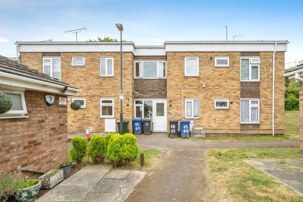 2 bedroom flat