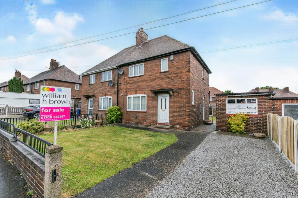 2 bedroom semidetached house for sale in Crossways, BoltonUponDearne
