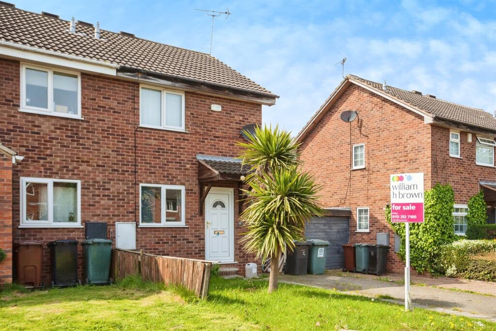 Main image of property: Lea Park Close, Leeds