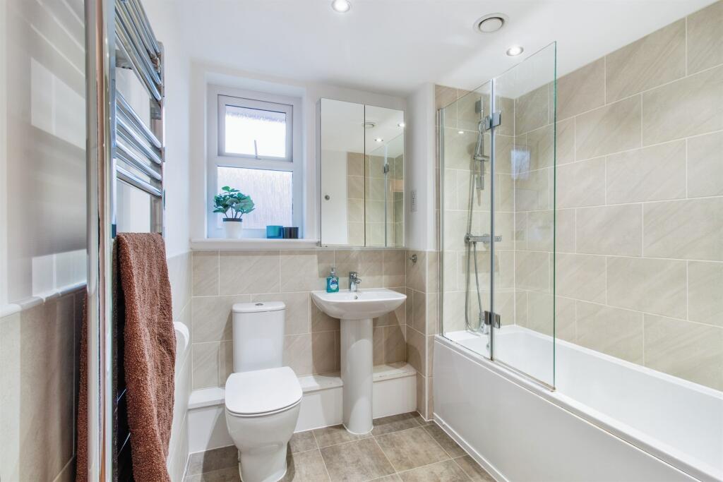Additional property image - Emmet Court, Birkenshaw, Bradford
