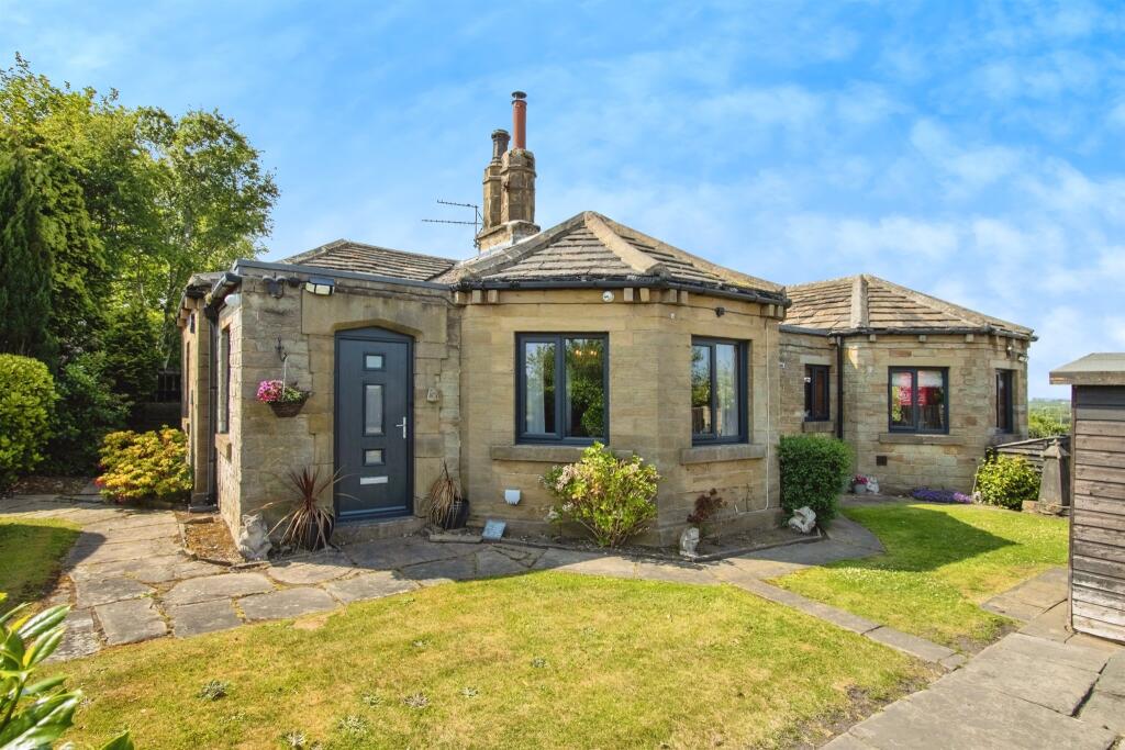 Main image of property: Bradford Road, Tingley, Wakefield