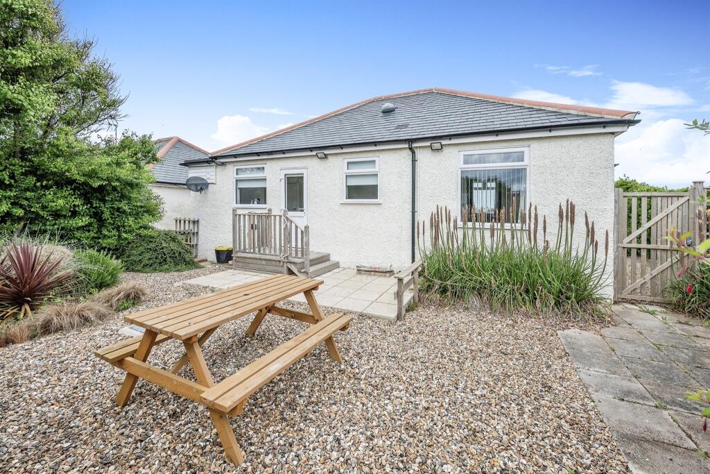 Main image of property: Vale Road, Mundesley, Norwich