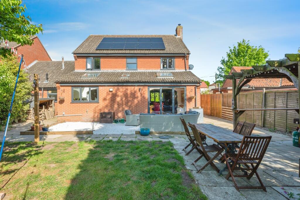 Main image of property: North Walsham Road, Trunch, North Walsham