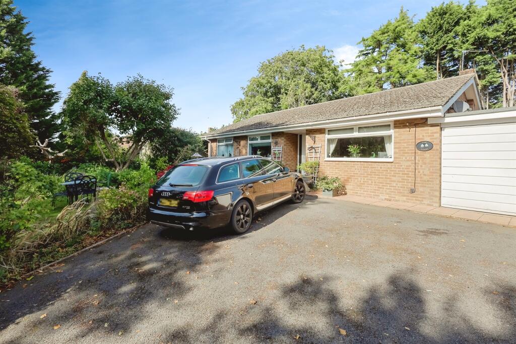 Main image of property: Quinton Road, Wootton, Northampton
