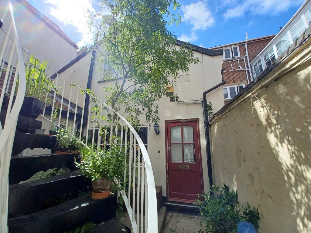 2 bedroom town house for sale in Upper St. Giles Street, Norwich, NR2
