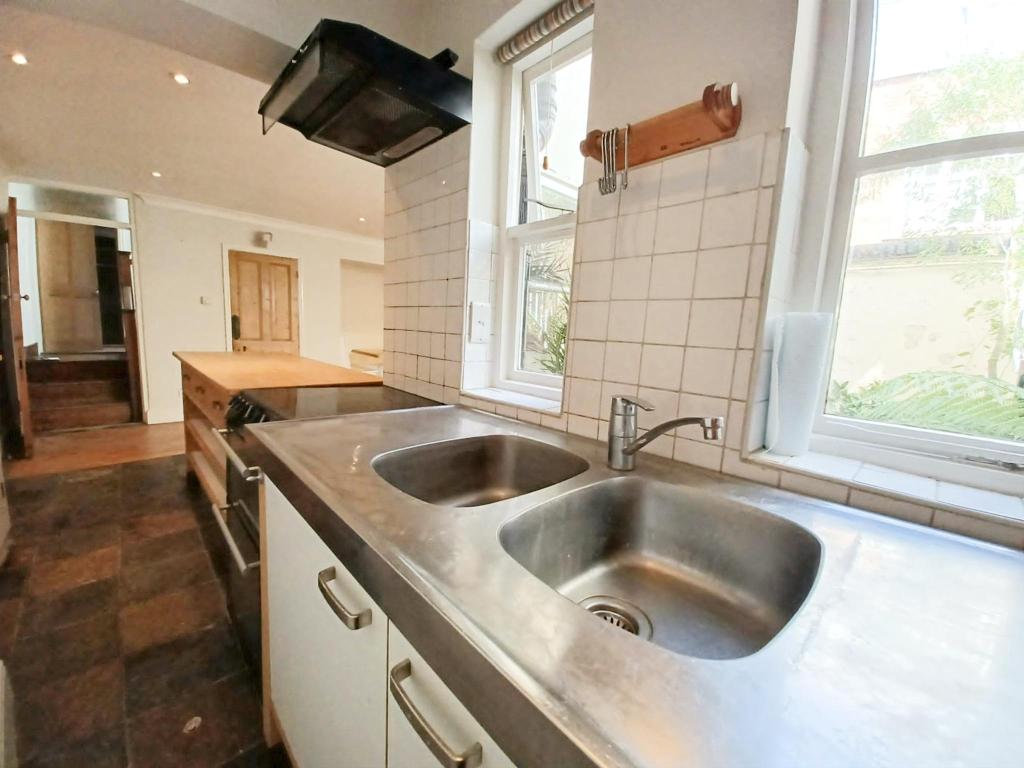 2 bedroom town house for sale in Upper St. Giles Street, Norwich, NR2