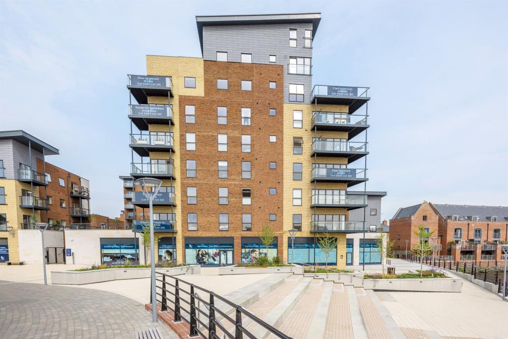 2 bedroom apartment for sale in St Anne's Quarter, Norwich, NR1