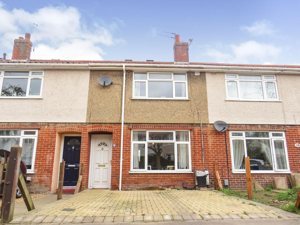 2 bedroom terraced house for sale in Womersley Road, Norwich, NR1