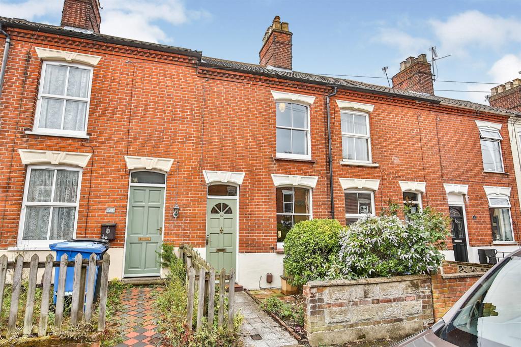 2 bedroom terraced house for sale in Northcote Road, NORWICH, NR3