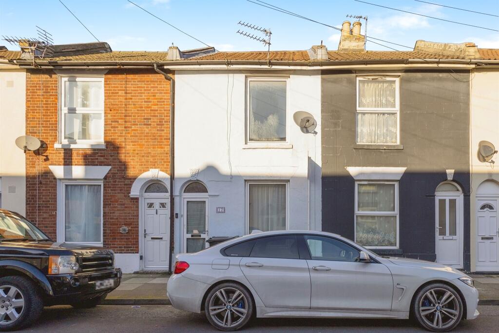 3 bedroom terraced house for sale in Toronto Road, Portsmouth, PO2