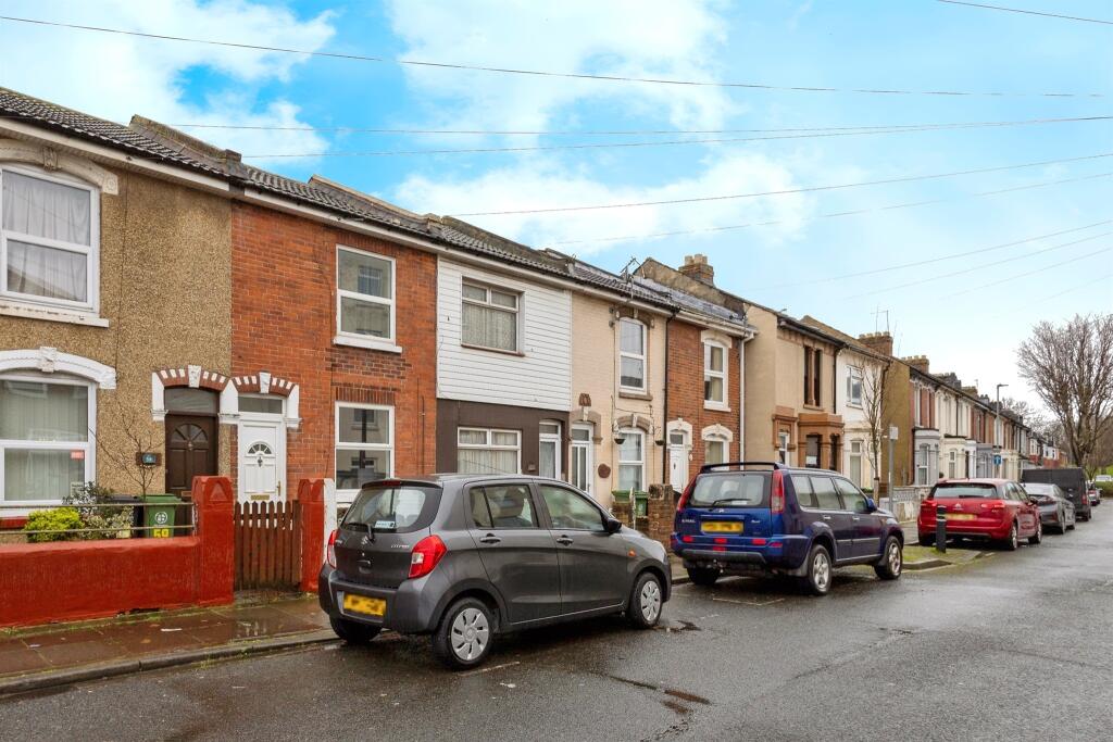 2 bedroom terraced house for sale in Winstanley Road, Portsmouth, PO2