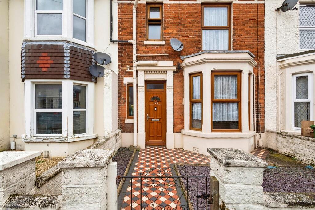 3 bedroom terraced house for sale in Powerscourt Road, Portsmouth, PO2