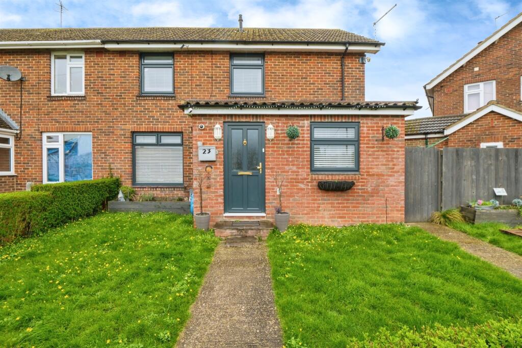 4 bedroom semidetached house for sale in Brownhill Road, North