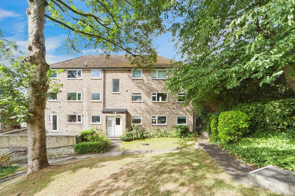 Main image of property: Gledhow Wood Road, Leeds