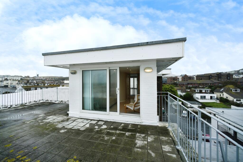 Main image of property: High Street, Rottingdean, Brighton