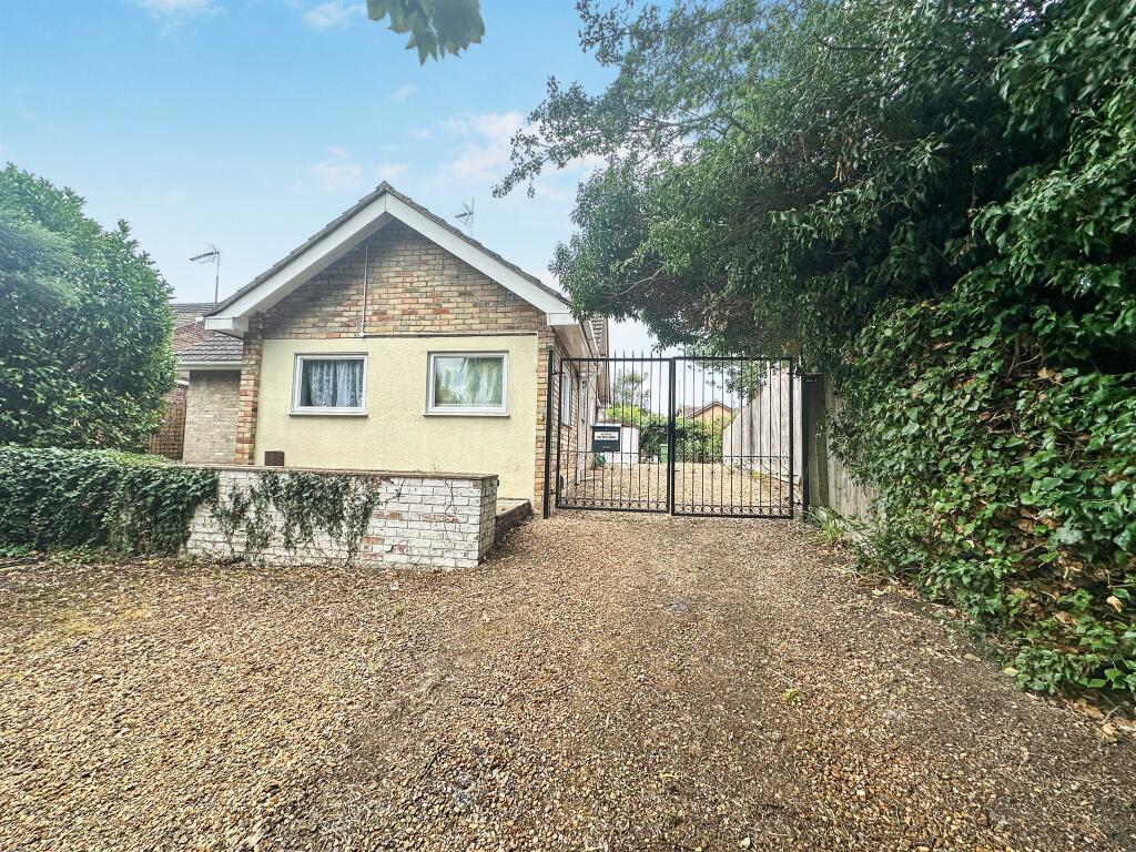 Main image of property: Eye Road, Peterborough