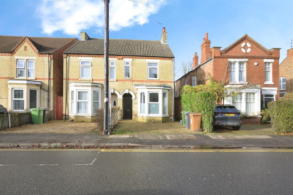 Main image of property: Dogsthorpe Road, Peterborough