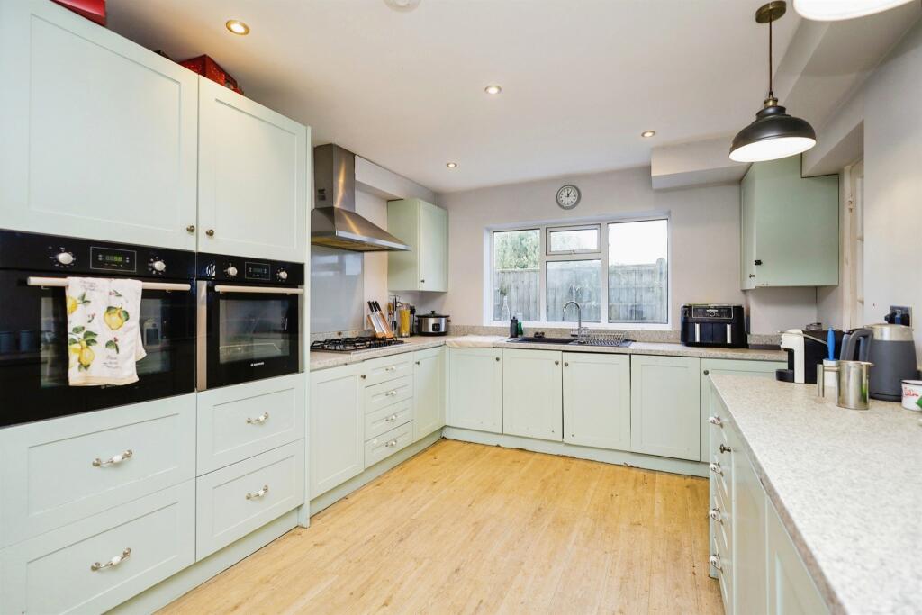 Additional property image - Sandore Road, Seaford