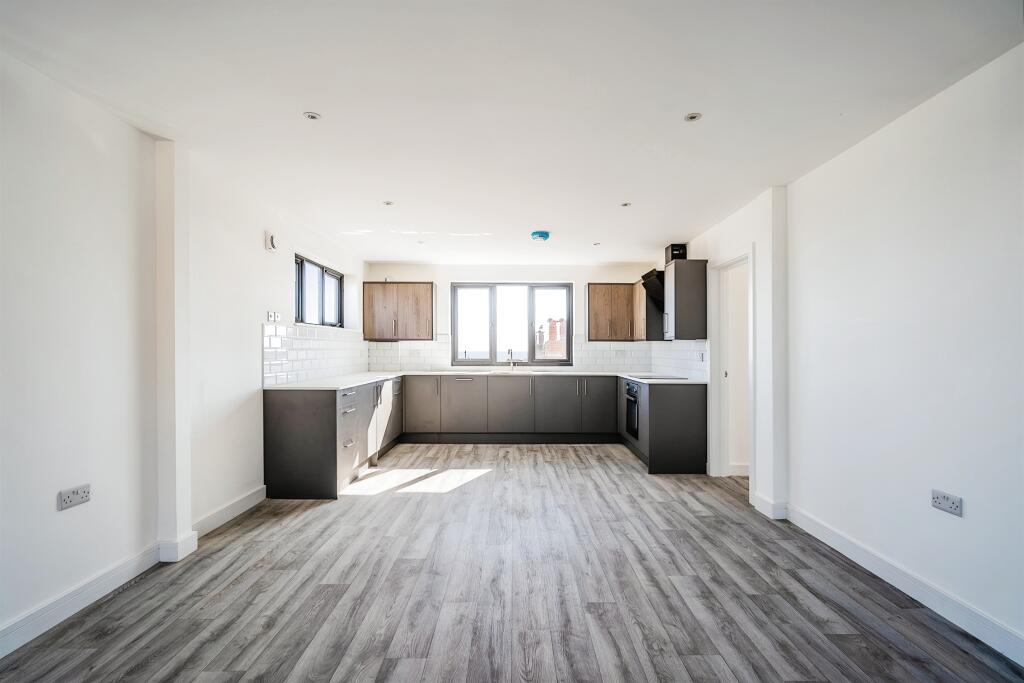 Additional property image - South Coast Road, Peacehaven