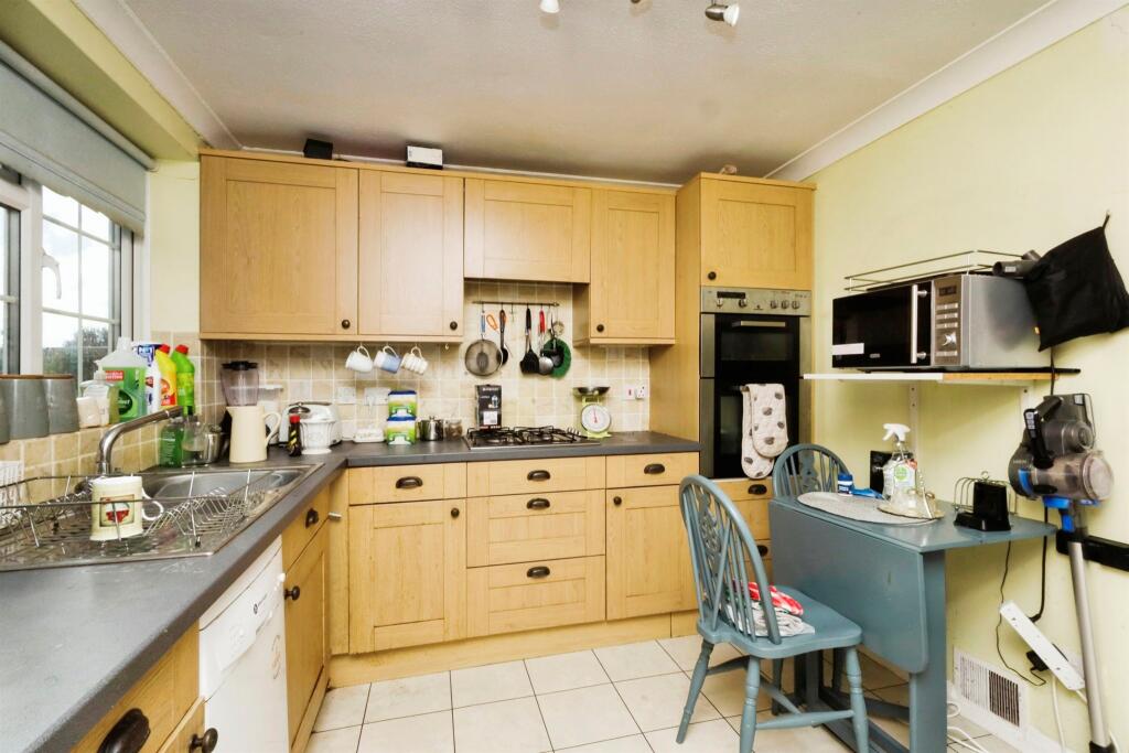 Additional property image - Bramber Close, Seaford