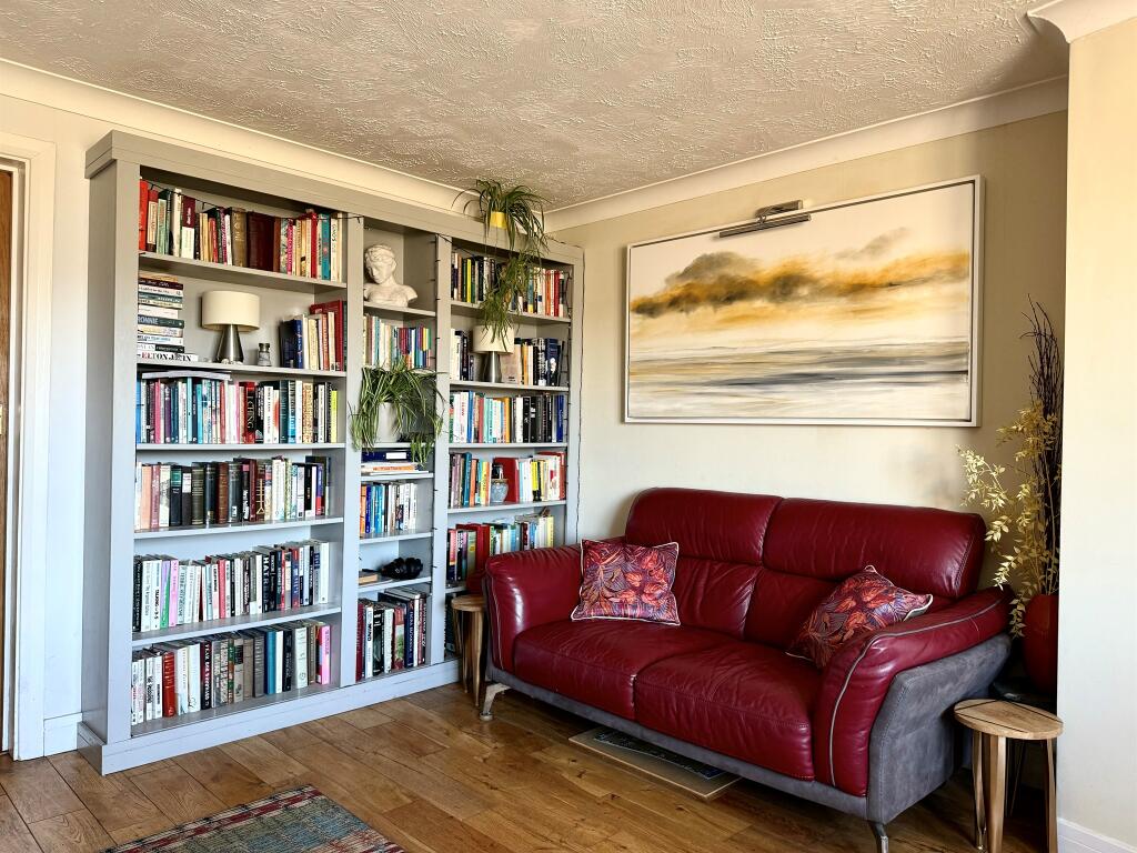 Additional property image - The Covers, Seaford