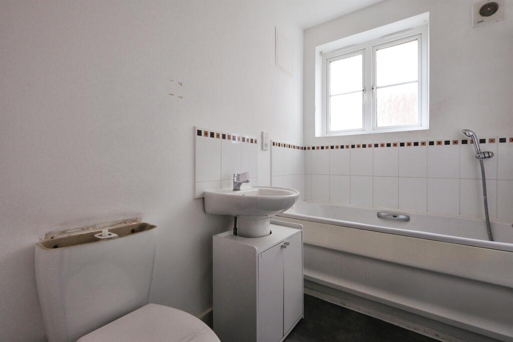 Additional property image - Mariners Wharf, Newhaven