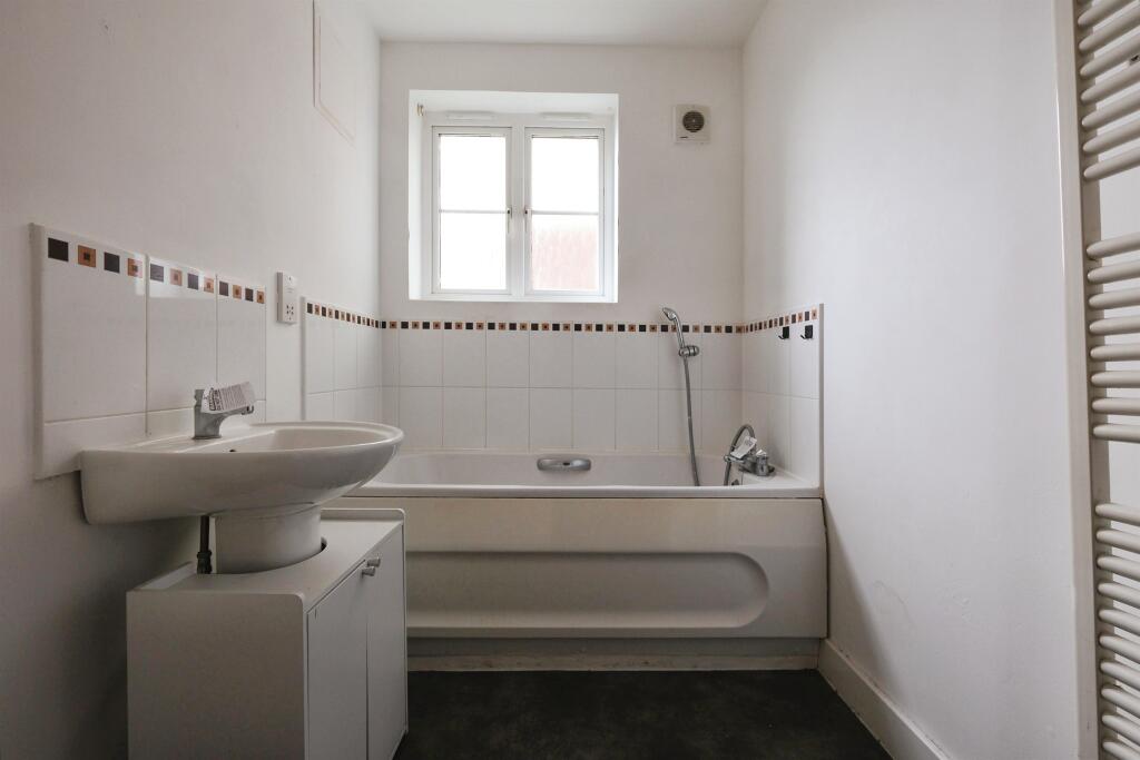 Additional property image - Mariners Wharf, Newhaven