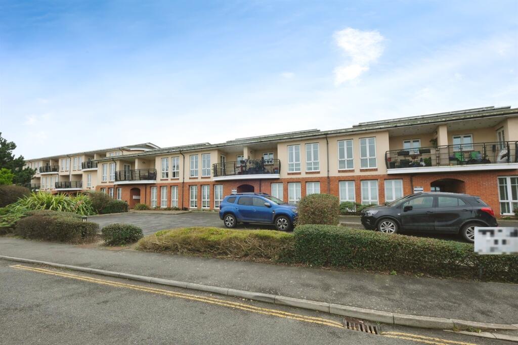 Additional property image - Mariners Wharf, Newhaven